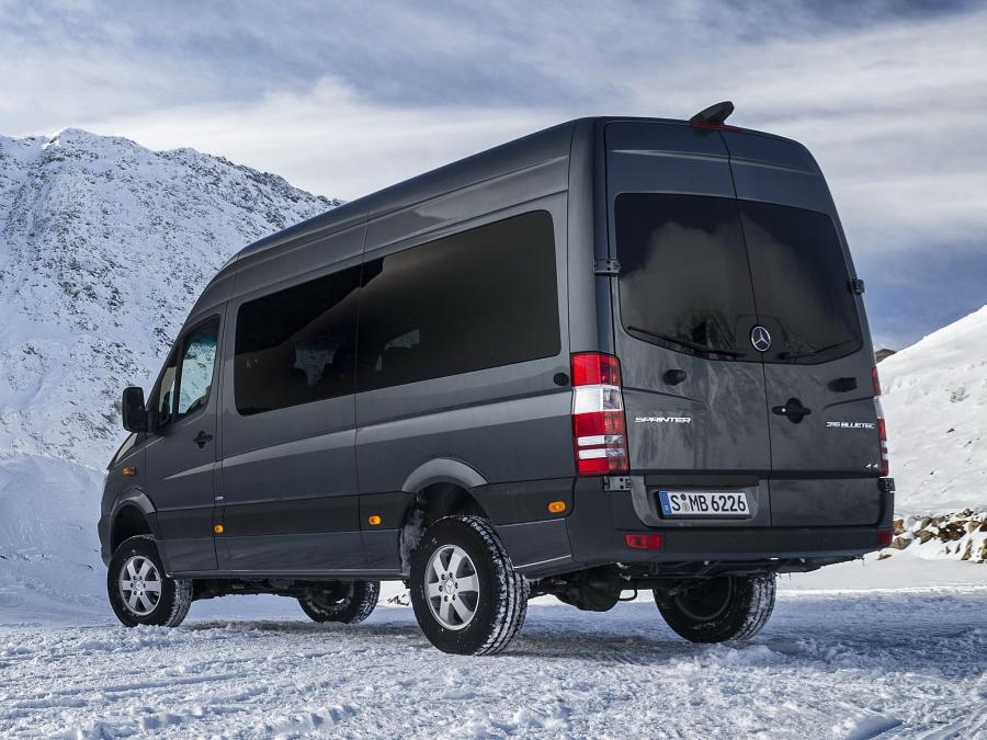  Mercedes-Benz Sprinter High Roof 4x4 2013 года  (фото 5 из 15)